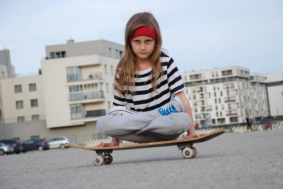 防曬和防蚊液先擦哪個?台北市朱喬伶藥師解答暑假孩子的塗抹順序疑問